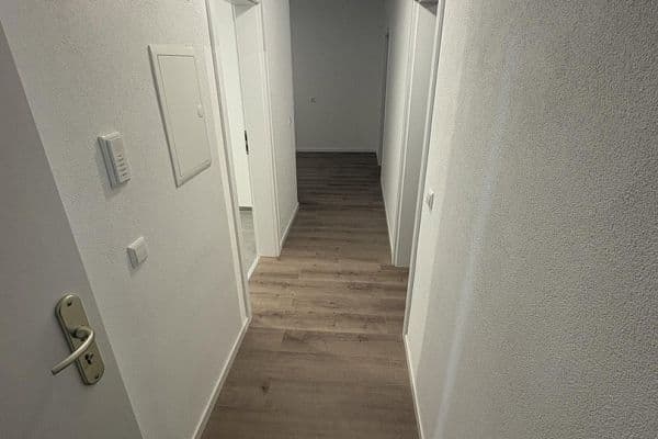 Pronájem bytu 2+1 54 m², Tuttlingen Pronájem bytu 2+1 54 m², Tuttlingen