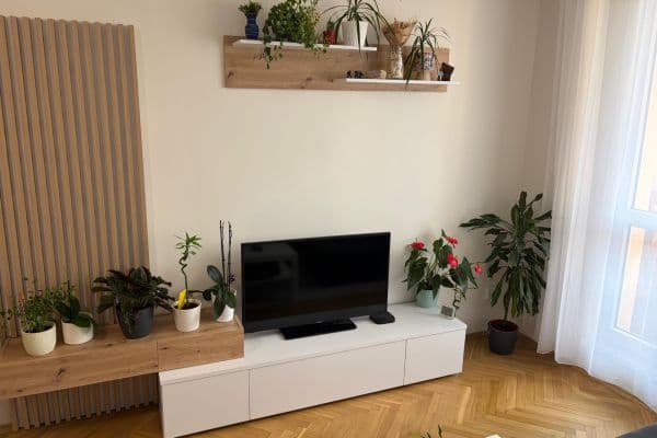 Pronájem bytu 2+1 51 m², V Úžlabině, Praha Pronájem bytu 2+1 51 m², V Úžlabině, Praha