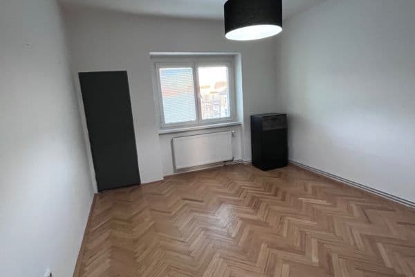 Pronájem bytu 2+kk 59 m², Chelčického, Plzeň, Plzeňský kraj Pronájem bytu 2+kk 59 m², Chelčického, Plzeň, Plzeňský kraj