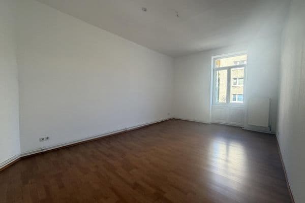 Pronájem bytu 3+1 98 m², Eckenheimer Landstraße 103, Frankfurt am Main, Hessen Pronájem bytu 3+1 98 m², Eckenheimer Landstraße 103, Frankfurt am Main, Hessen