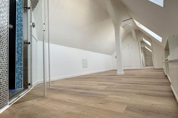 Pronájem bytu 3+kk 80 m², Altstadtstraße 25, Leverkusen Pronájem bytu 3+kk 80 m², Altstadtstraße 25, Leverkusen