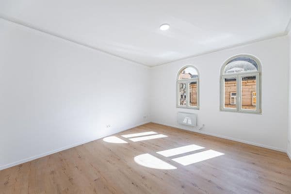 Pronájem bytu 3+1 73 m², Maxstraße 13, Fürth Pronájem bytu 3+1 73 m², Maxstraße 13, Fürth