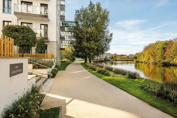 Prodej bytu 2+1 47 m², Berlin, Berlín Prodej bytu 2+1 47 m², Berlin, Berlín