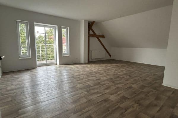 Pronájem bytu 5+1 125 m², Magdeburg, Sasko-Anhaltsko Pronájem bytu 5+1 125 m², Magdeburg, Sasko-Anhaltsko