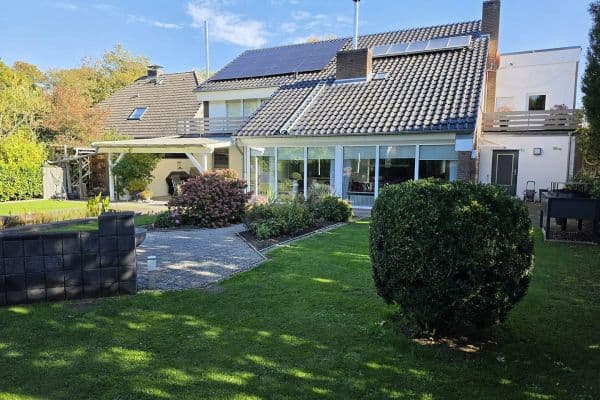 Prodej domu 270 m², pozemek 850 m², Lübeck, Šlesvicko-Holštýnsko Prodej domu 270 m², pozemek 850 m², Lübeck, Šlesvicko-Holštýnsko