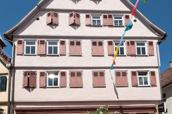 Pronájem bytu 3+1 80 m², Hauptstraße 54, Bietigheim-Bissingen Pronájem bytu 3+1 80 m², Hauptstraße 54, Bietigheim-Bissingen