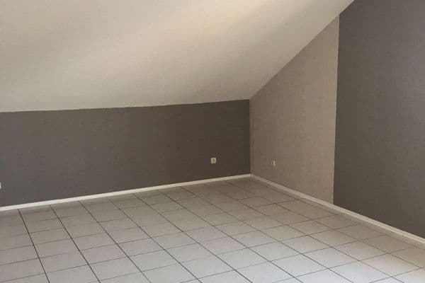 Pronájem bytu 4+1 112 m², Sinntal, Hessen Pronájem bytu 4+1 112 m², Sinntal, Hessen