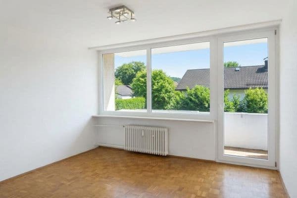 Pronájem bytu 4+1 105 m², Traunsdorferstr. 23, Traunstein, Bavorsko Pronájem bytu 4+1 105 m², Traunsdorferstr. 23, Traunstein, Bavorsko