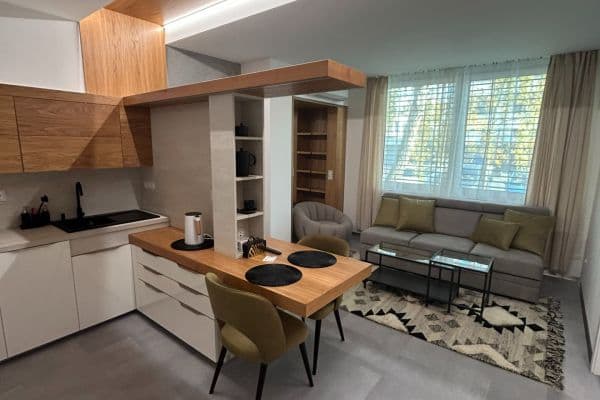 Pronájem bytu 2+kk 49 m², Dlouhá, Olomouc Pronájem bytu 2+kk 49 m², Dlouhá, Olomouc