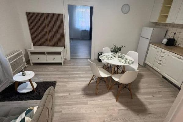 Pronájem bytu 2+kk 54 m², Resslova, Ústí nad Labem Pronájem bytu 2+kk 54 m², Resslova, Ústí nad Labem