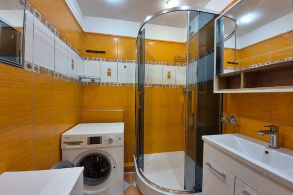 Prodej bytu 3+1 74 m², Dobiášova, Liberec Prodej bytu 3+1 74 m², Dobiášova, Liberec