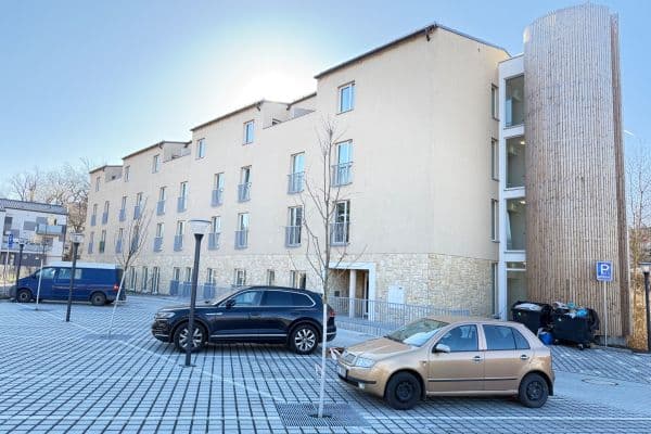 Prodej garáže 4 m², V Kněžívce, Hostivice Prodej garáže 4 m², V Kněžívce, Hostivice