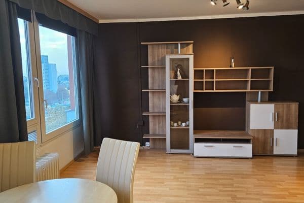 Pronájem bytu 3+kk 66 m², Třebenická, Praha Pronájem bytu 3+kk 66 m², Třebenická, Praha