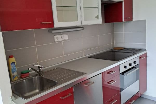 Prodej bytu 2+kk 43 m², K Dolům, Praha Prodej bytu 2+kk 43 m², K Dolům, Praha