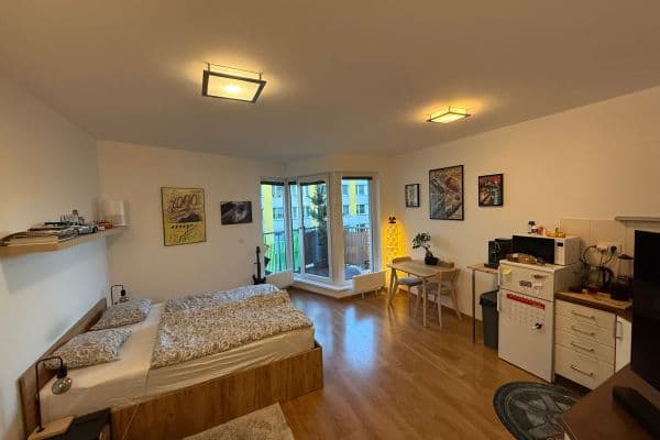 Pronájem bytu 1+kk 41 m², Počernická, Praha Pronájem bytu 1+kk 41 m², Počernická, Praha