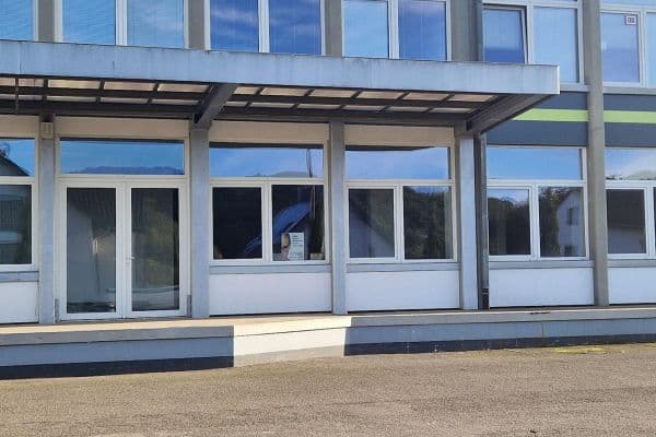 Pronájem nebytového prostoru 700 m², Valdorfer Str. 100, Vlotho Pronájem nebytového prostoru 700 m², Valdorfer Str. 100, Vlotho
