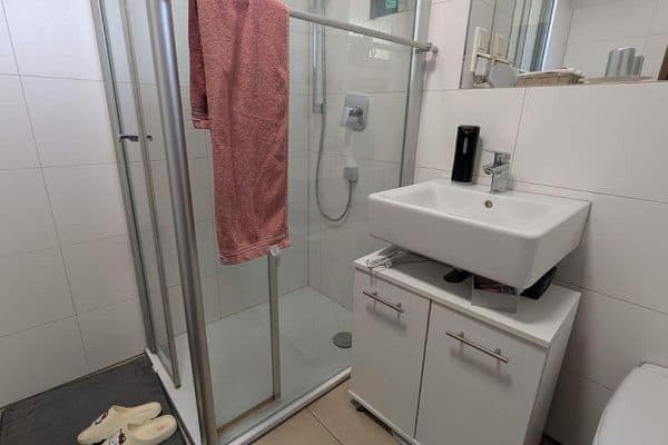 Pronájem bytu 2+1 60 m², Kasinostr. 89, Darmstadt, Hessen Pronájem bytu 2+1 60 m², Kasinostr. 89, Darmstadt, Hessen