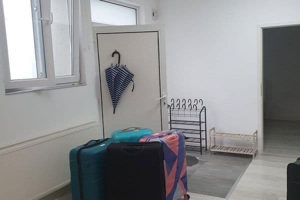 Pronájem bytu 2+1 60 m², Günderrodestr. 23, Frankfurt Pronájem bytu 2+1 60 m², Günderrodestr. 23, Frankfurt