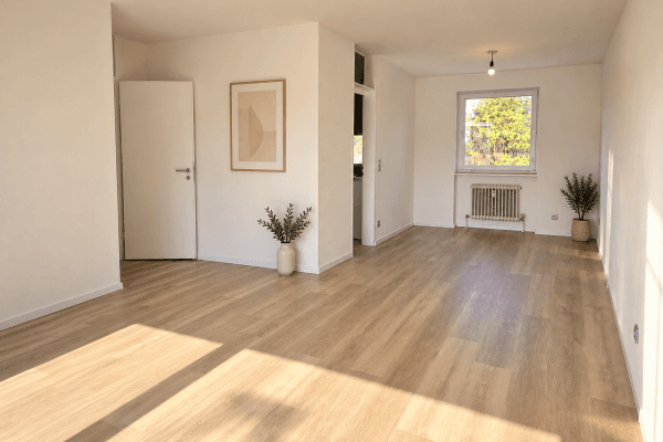 Pronájem bytu 3+1 83 m², Neuhaus Pronájem bytu 3+1 83 m², Neuhaus
