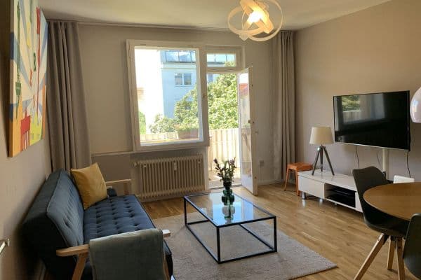 Pronájem bytu 2+1 57 m², Berlin-Steglitz, Berlín Pronájem bytu 2+1 57 m², Berlin-Steglitz, Berlín