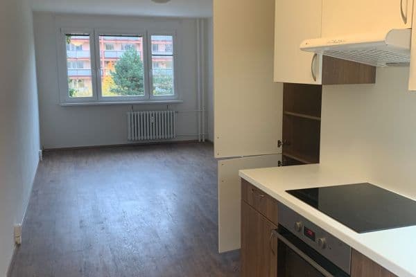Pronájem bytu 3+kk 68 m², Nevanova, Praha Pronájem bytu 3+kk 68 m², Nevanova, Praha