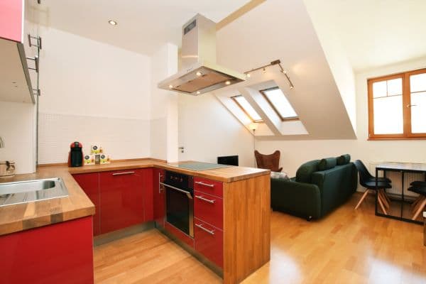 Prodej bytu 2+kk 45 m², Bořivojova, Praha Prodej bytu 2+kk 45 m², Bořivojova, Praha