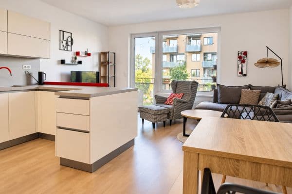 Prodej bytu 4+kk 92 m², Zvěřinova, Praha Prodej bytu 4+kk 92 m², Zvěřinova, Praha