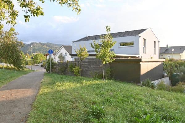 Prodej domu 180 m², pozemek 493 m², Ballrechten-Dottingen Prodej domu 180 m², pozemek 493 m², Ballrechten-Dottingen