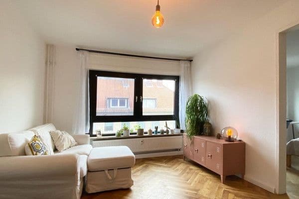 Pronájem bytu 2+1 50 m², Kirchstraße 21, Darmstadt, Hessen Pronájem bytu 2+1 50 m², Kirchstraße 21, Darmstadt, Hessen