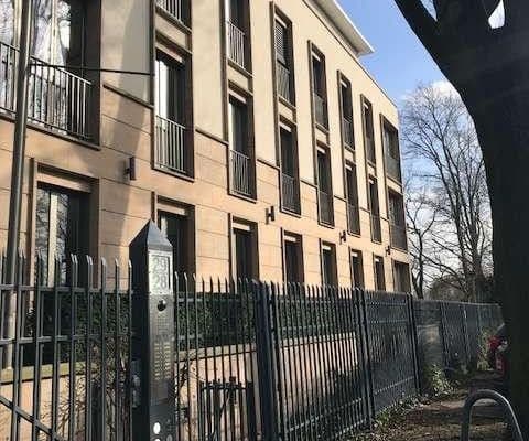 Pronájem garáže 40 m², Tunnelstraße 28, Berlin, Berlín Pronájem garáže 40 m², Tunnelstraße 28, Berlin, Berlín