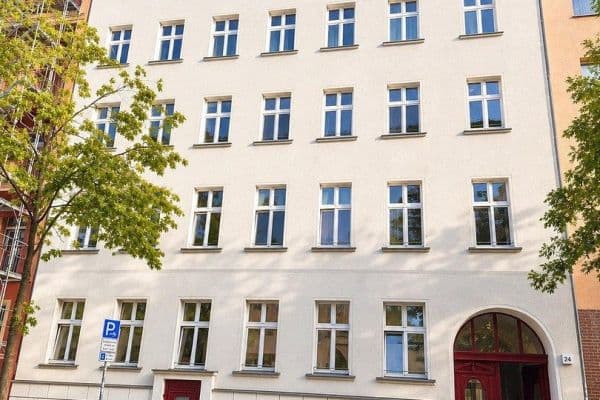 Prodej bytu 5+1 93 m², Friedrichsberger Strasse 24, Berlin Prodej bytu 5+1 93 m², Friedrichsberger Strasse 24, Berlin