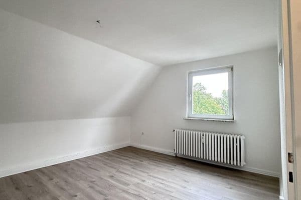 Pronájem bytu 2+kk 37 m², Feldmannstr. 85, Oberhausen, Severní Porýní-Vestfálsko Pronájem bytu 2+kk 37 m², Feldmannstr. 85, Oberhausen, Severní Porýní-Vestfálsko