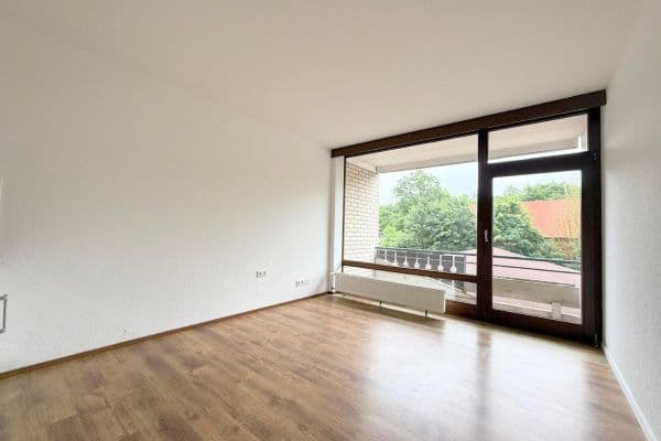 Pronájem bytu 1+1 25 m², Steinheimer Str. 219, Horn-Bad Meinberg Pronájem bytu 1+1 25 m², Steinheimer Str. 219, Horn-Bad Meinberg