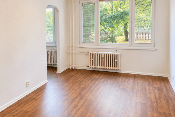 Pronájem bytu 3+1 55 m², Varnsdorfská, Praha Pronájem bytu 3+1 55 m², Varnsdorfská, Praha