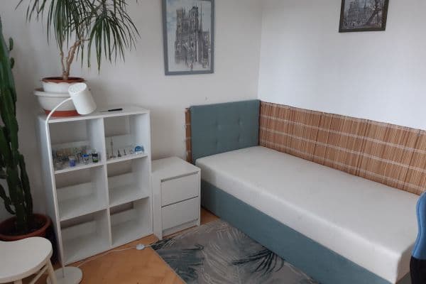 Pronájem bytu 3+kk 65 m², Mendlovo náměstí, Brno Pronájem bytu 3+kk 65 m², Mendlovo náměstí, Brno