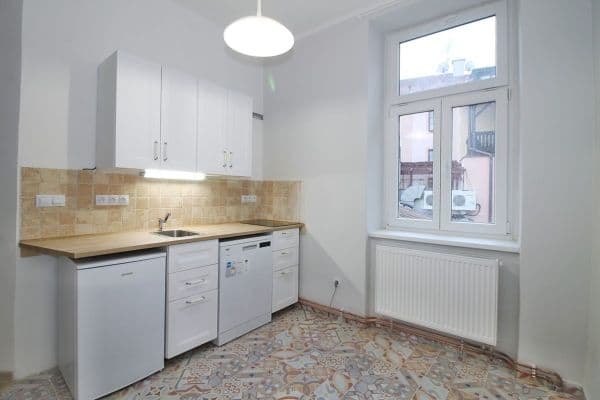 Prodej bytu 2+1 48 m², Palackého, Jihlava, Kraj Vysočina Prodej bytu 2+1 48 m², Palackého, Jihlava, Kraj Vysočina