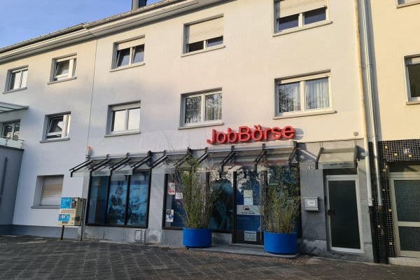 Pronájem kanceláře 209 m², Mannheim Pronájem kanceláře 209 m², Mannheim