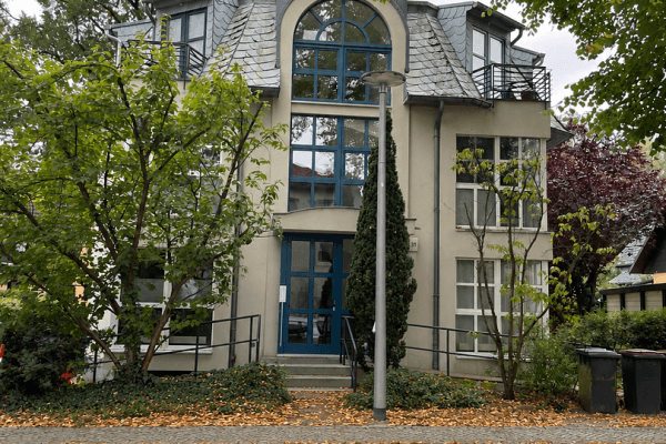 Prodej bytu 3+1 95 m², Saalower Straße 31, Berlin, Berlín Prodej bytu 3+1 95 m², Saalower Straße 31, Berlin, Berlín