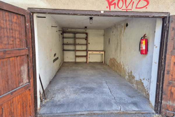 Pronájem garáže 15 m², Praha Pronájem garáže 15 m², Praha