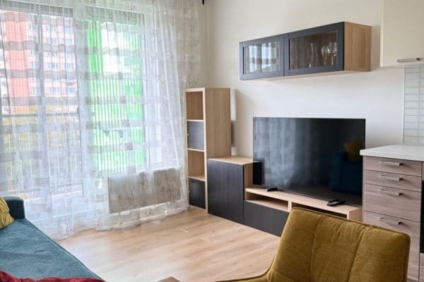 Pronájem bytu 1+kk 31 m², Nad Úžlabinou, Praha Pronájem bytu 1+kk 31 m², Nad Úžlabinou, Praha