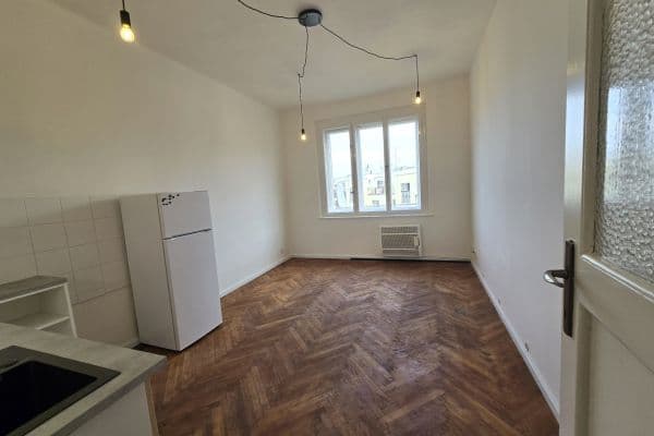 Pronájem bytu Garsoniéra 22 m², Petra Rezka, Praha Pronájem bytu Garsoniéra 22 m², Petra Rezka, Praha