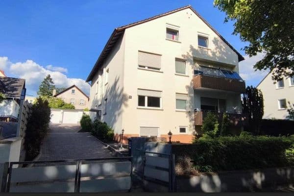 Pronájem bytu 2+1 60 m², Friedenstraße 22A, Wiesbaden Pronájem bytu 2+1 60 m², Friedenstraße 22A, Wiesbaden