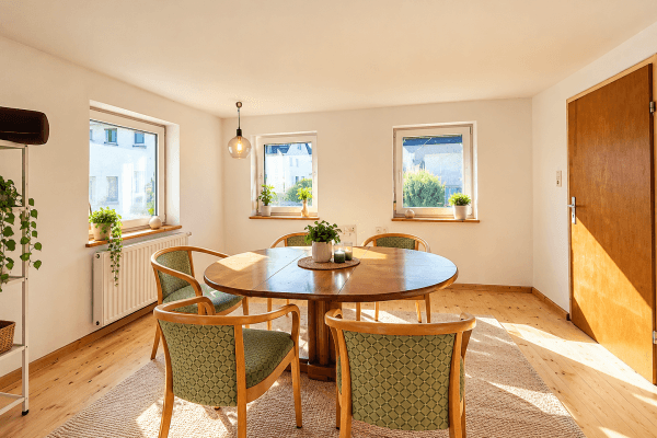 Pronájem domu 135 m², pozemek 1.000 m², Rißstraße 41, Ehingen (Donau), Bádensko-Württembersko Pronájem domu 135 m², pozemek 1.000 m², Rißstraße 41, Ehingen (Donau), Bádensko-Württembersko