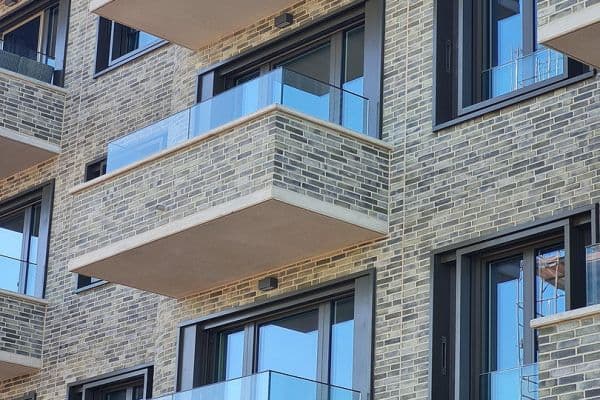 Pronájem bytu 2+1 55 m², An den Rheinwiesen 6, Mainz Pronájem bytu 2+1 55 m², An den Rheinwiesen 6, Mainz
