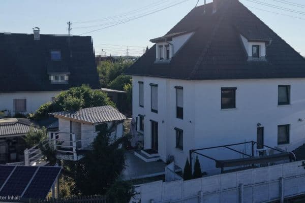 Prodej domu 227 m², pozemek 690 m², Vöhringen Prodej domu 227 m², pozemek 690 m², Vöhringen