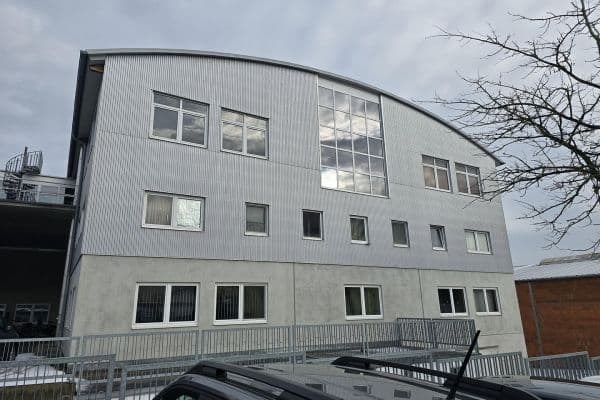 Pronájem nebytového prostoru 1.402 m², Egelseestr. 13, Siegenburg Pronájem nebytového prostoru 1.402 m², Egelseestr. 13, Siegenburg
