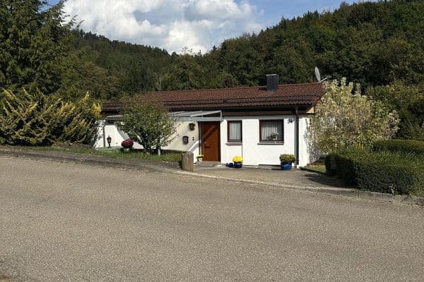 Prodej domu 156 m², pozemek 771 m², Sulzbach an der Murr Prodej domu 156 m², pozemek 771 m², Sulzbach an der Murr