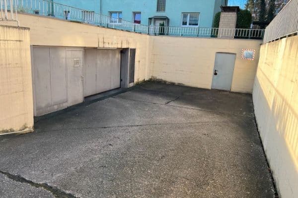 Pronájem garáže, Köln, Severní Porýní-Vestfálsko Pronájem garáže, Köln, Severní Porýní-Vestfálsko