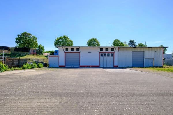 Pronájem nebytového prostoru 1.700 m², Daimlerstr. 31, Waldshut-Tiengen/ Kaitle Pronájem nebytového prostoru 1.700 m², Daimlerstr. 31, Waldshut-Tiengen/ Kaitle