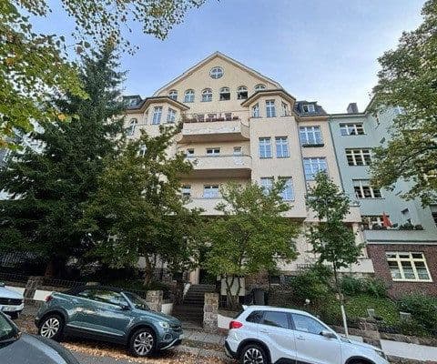 Pronájem bytu 3+1 79 m², Hoffmannstraße 30, Chemnitz, Sasko Pronájem bytu 3+1 79 m², Hoffmannstraße 30, Chemnitz, Sasko